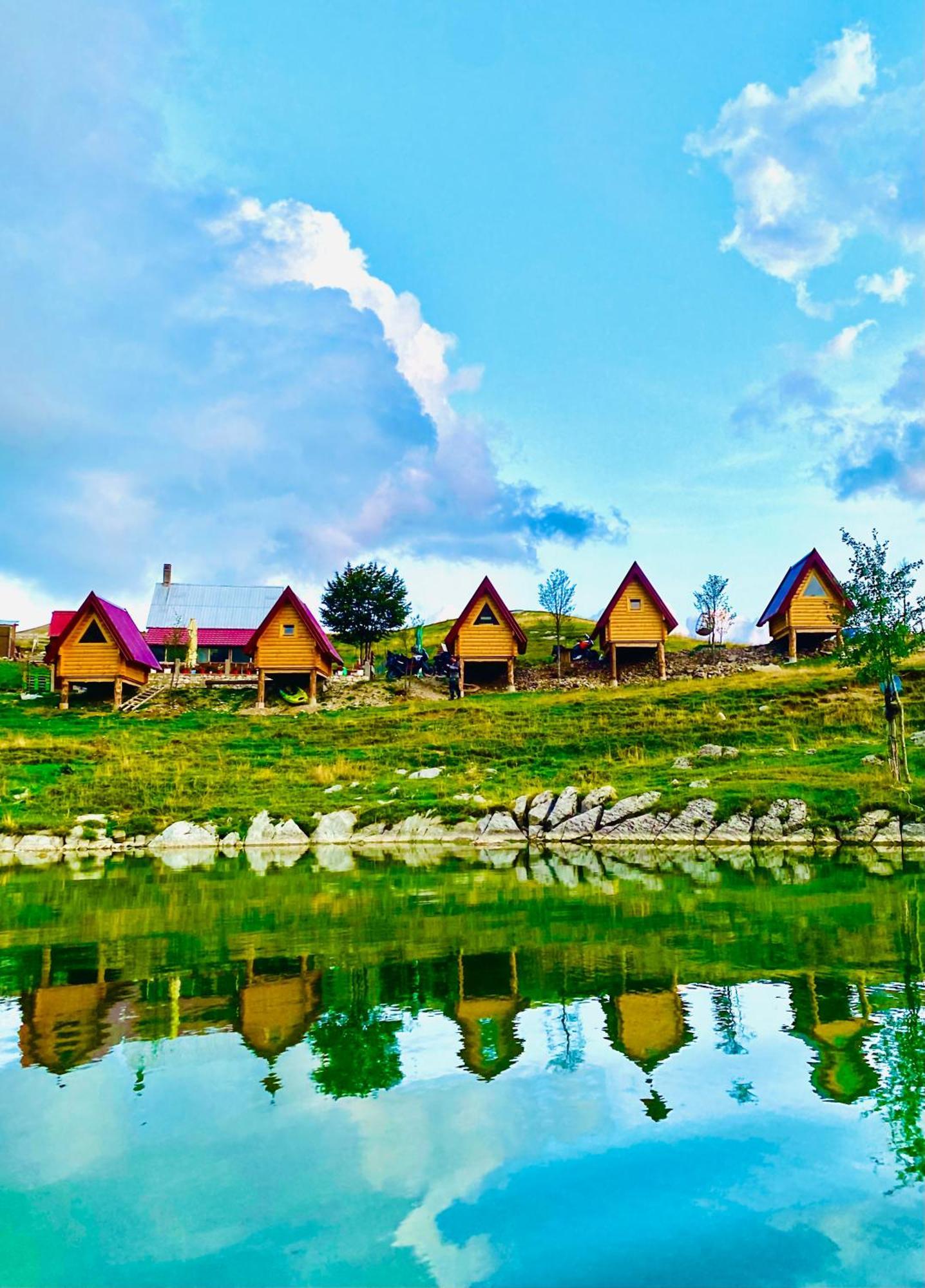 Kapetanovo Jezero Bungalov Panzió Podgorica Kültér fotó